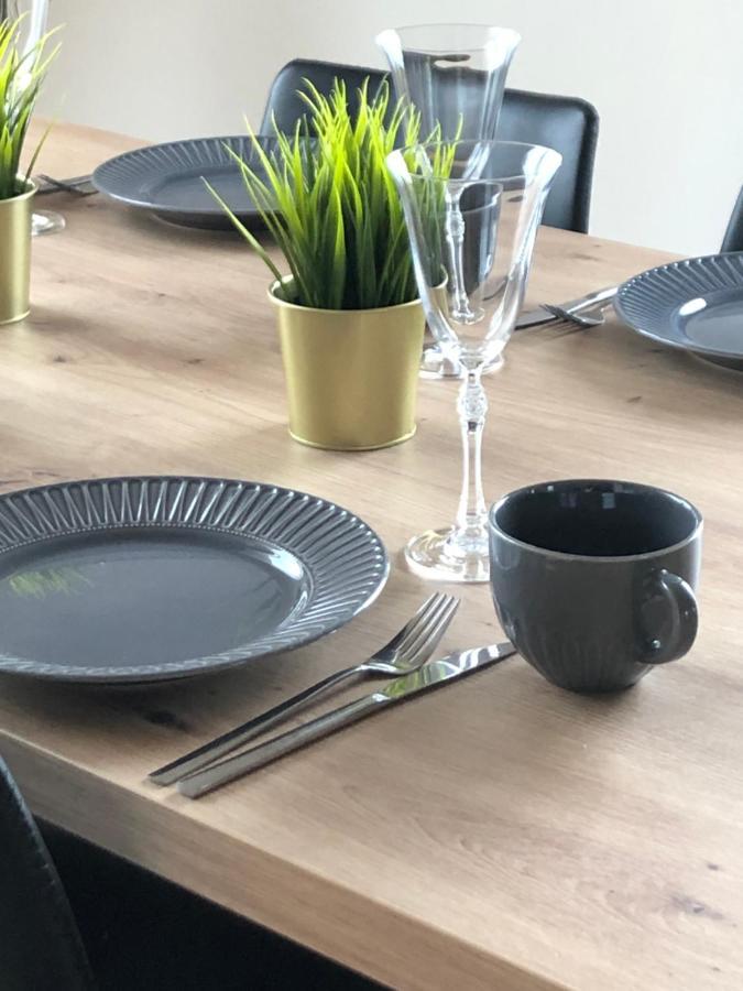 Apartament Aleksandra We Wielu Z Widokiem Na Jezioro Wiele Exterior foto